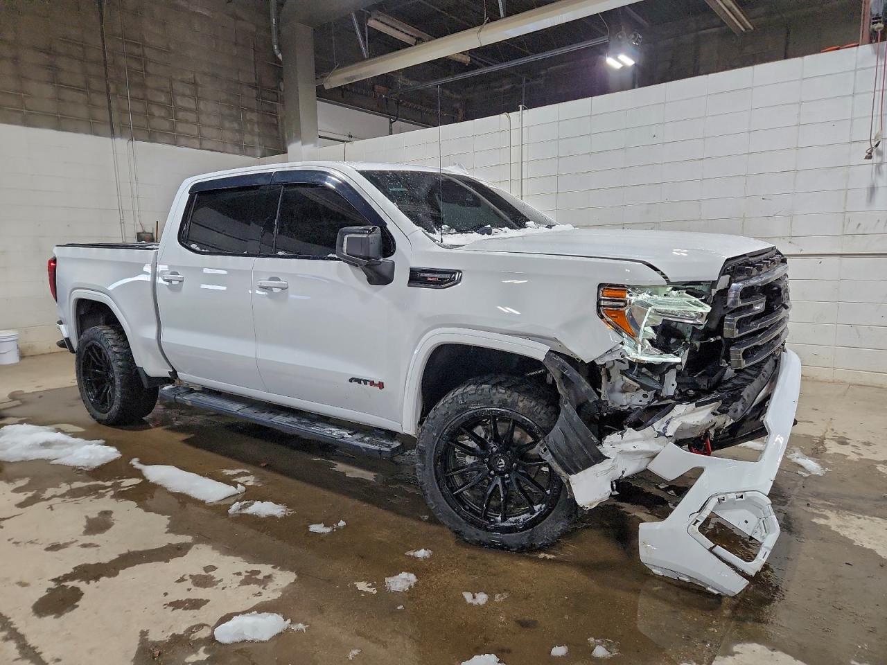 GMC Sierra K1500 At4 Image 4