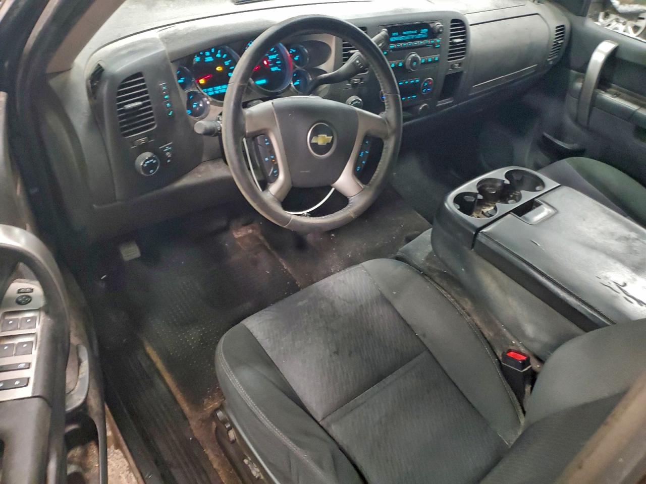 Chevrolet Silverado K1500 Lt Image 4