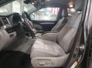 Toyota Highlander Le Image 5