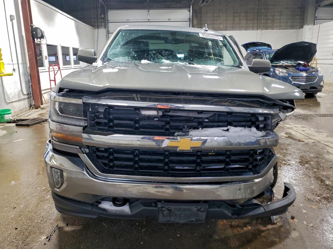 Chevrolet Silverado K1500 Lt Image 6