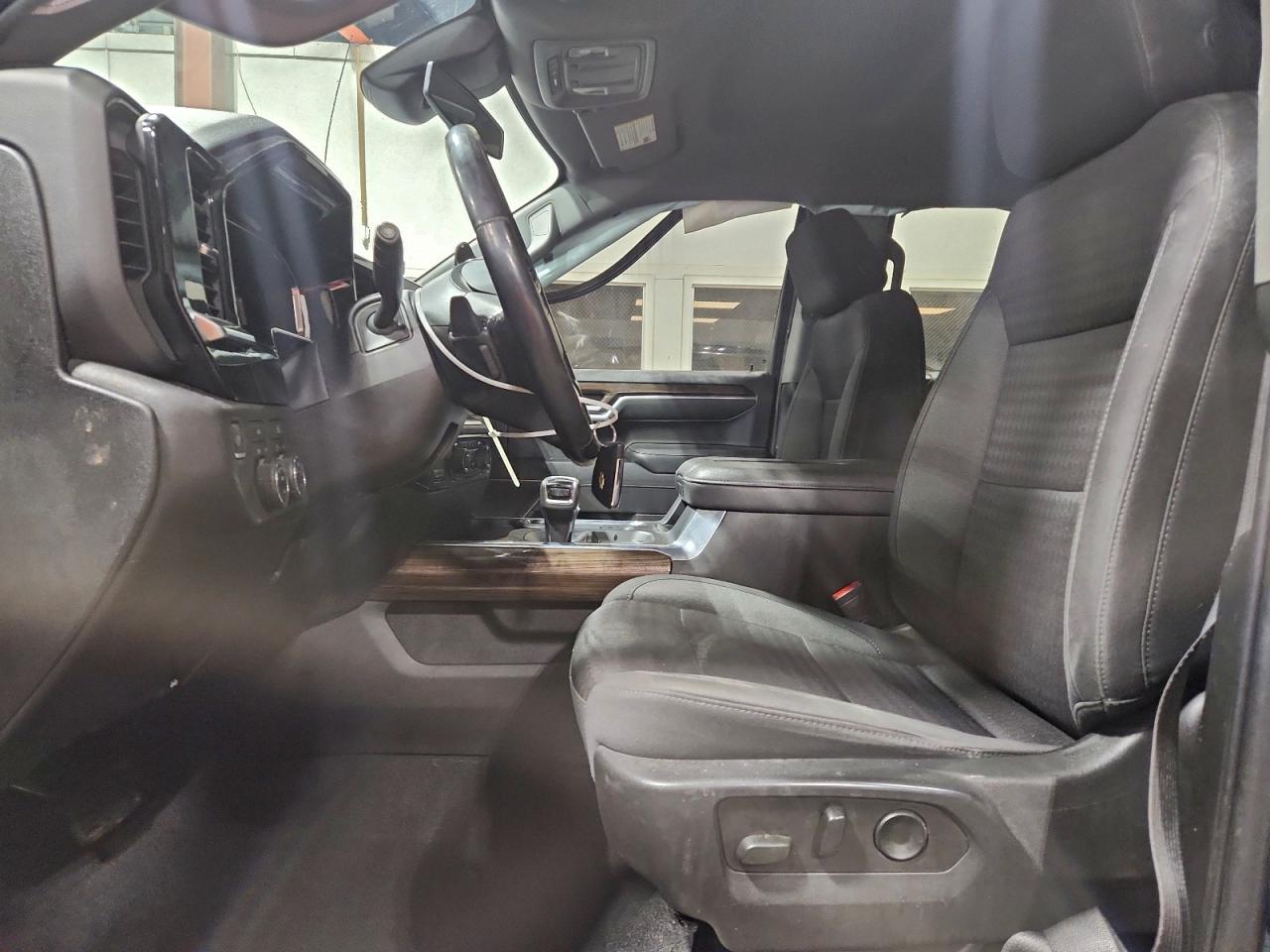 Chevrolet Silverado K1500 Rst Image 3