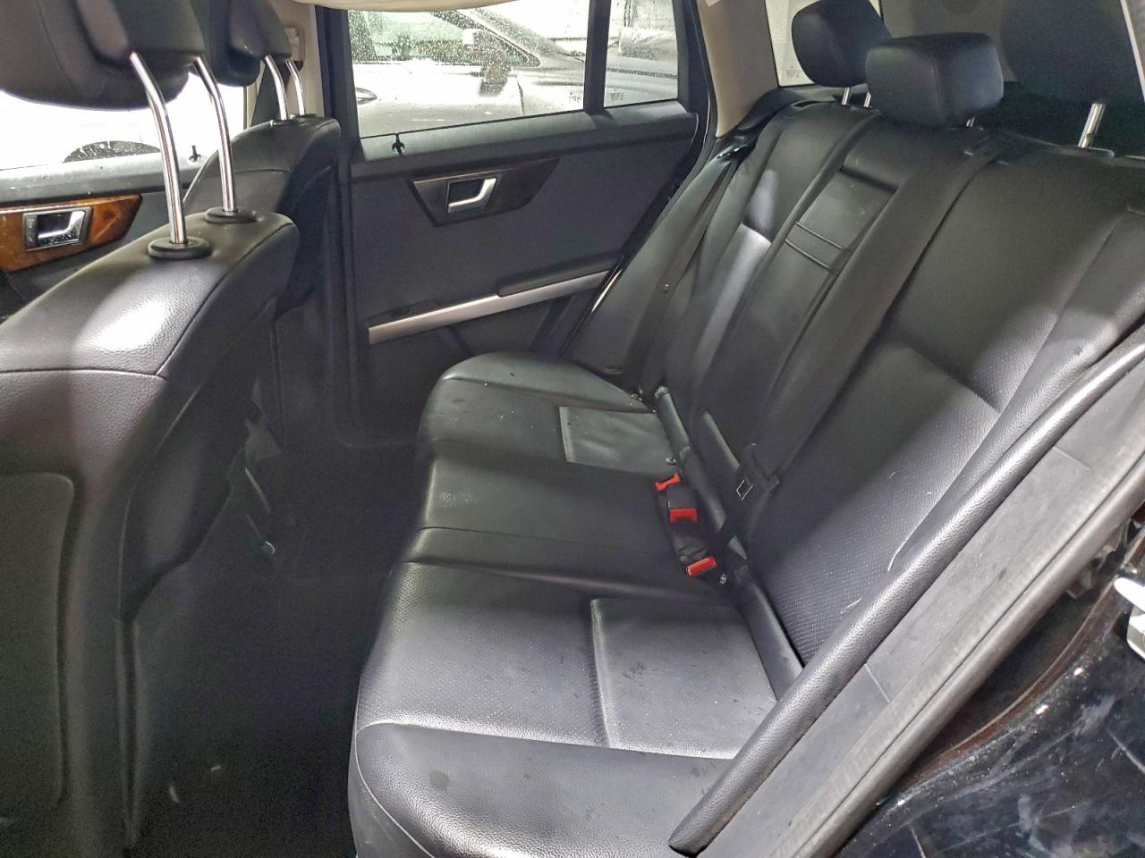 Mercedes-Benz GLK 350 4matic Image 11