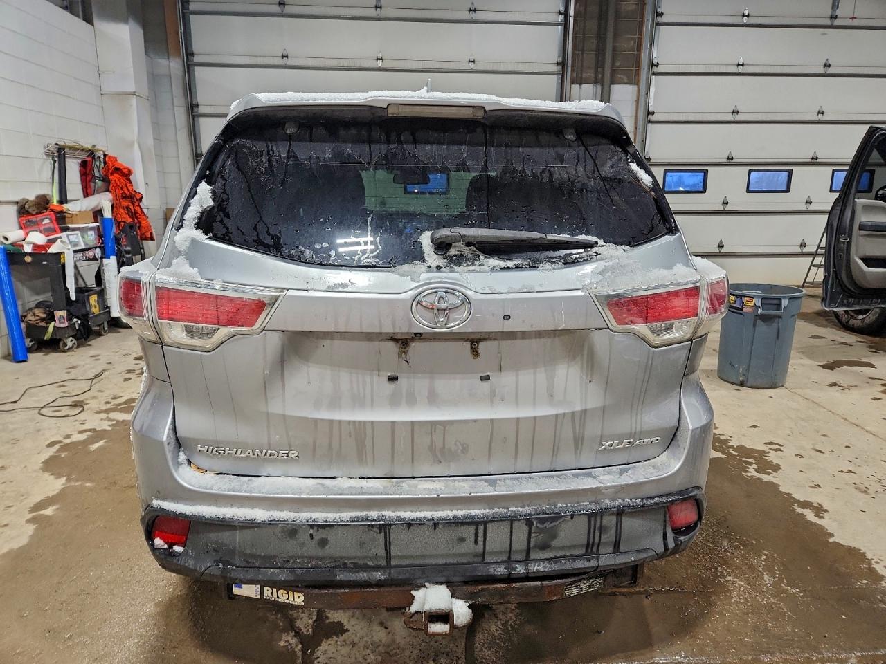 Toyota Highlander Xle Image 13