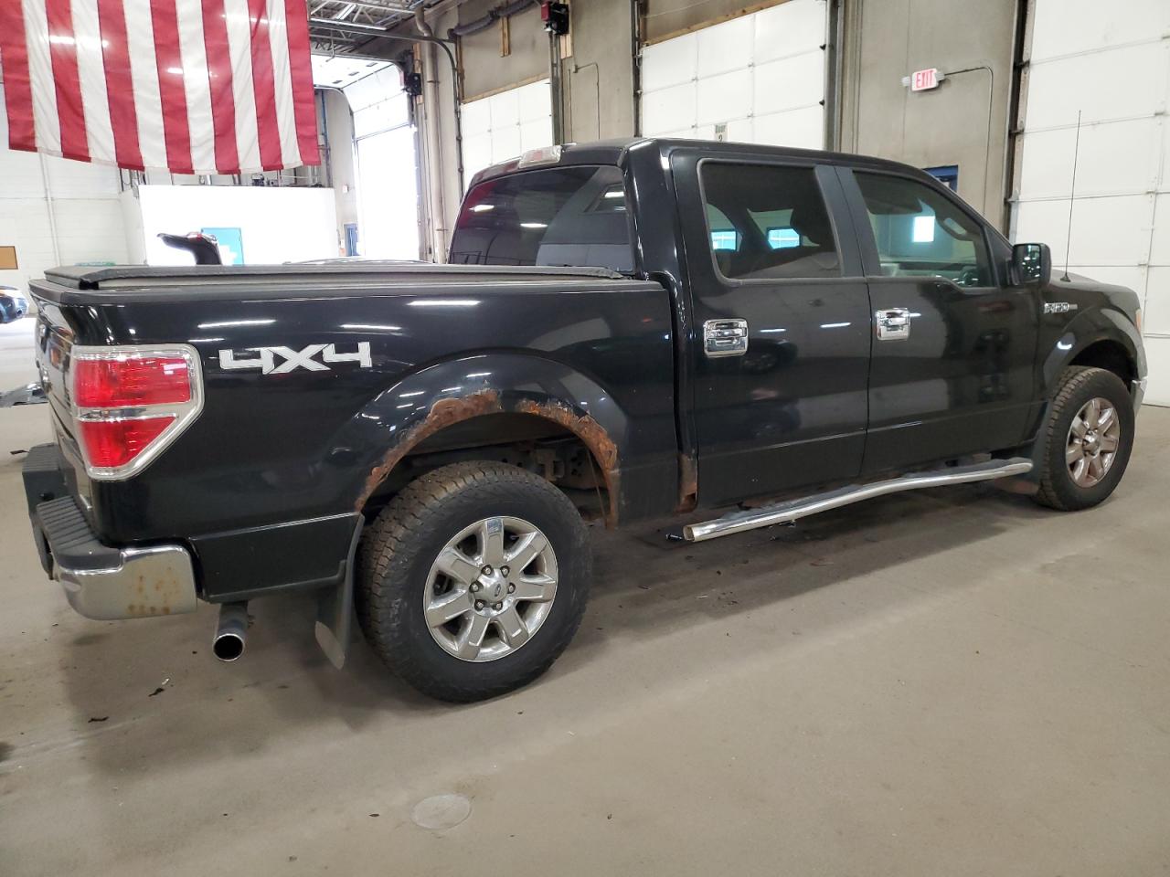 Ford F-150 Supercrew Image 6