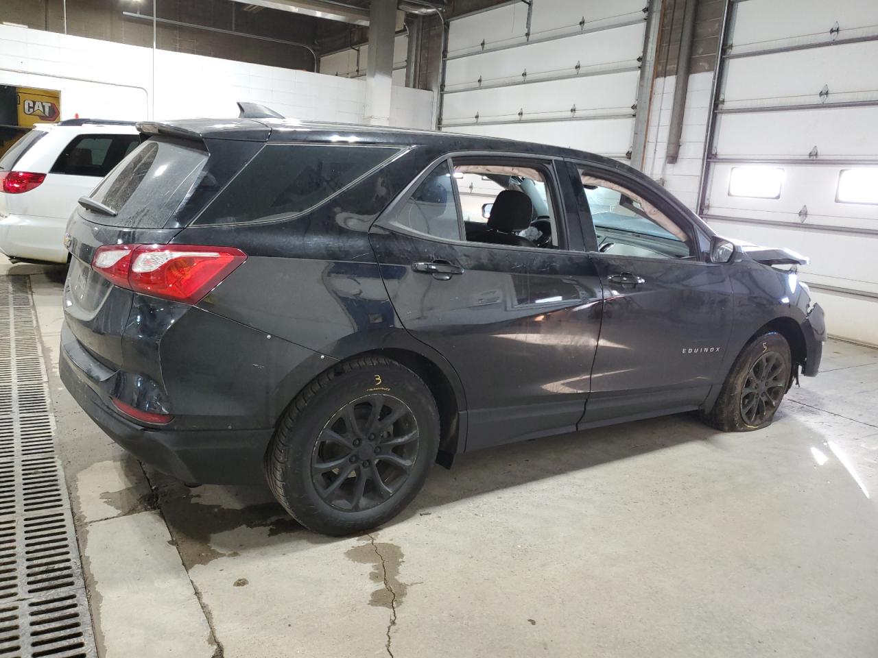 Chevrolet Equinox Ls Image 3