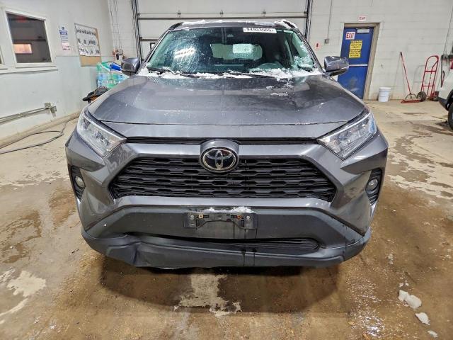 Toyota RAV4 Xle Image 14