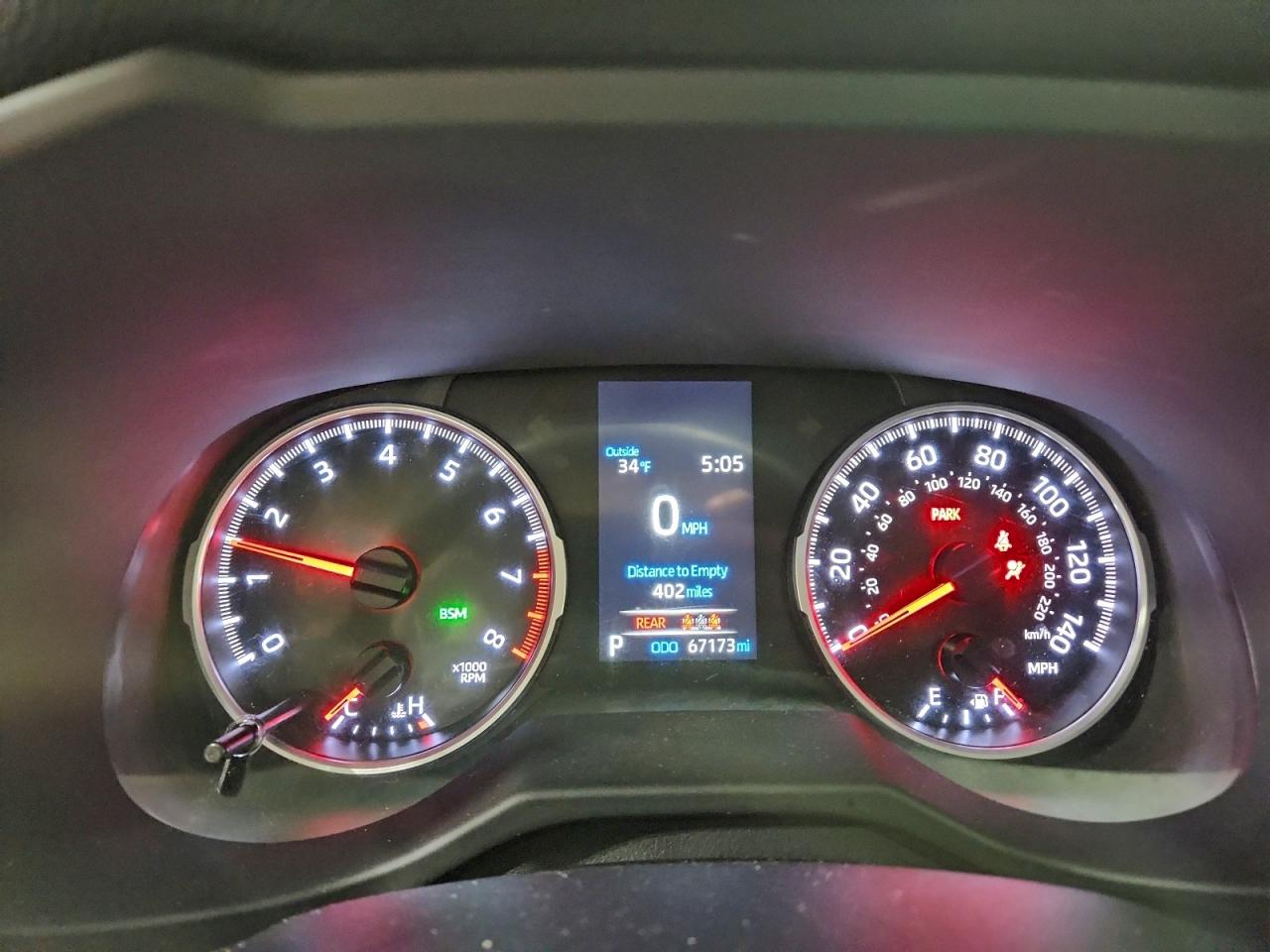 Toyota RAV4 Xle Image 7