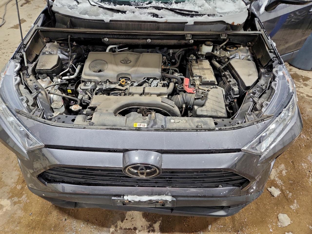 Toyota RAV4 Xle Image 9