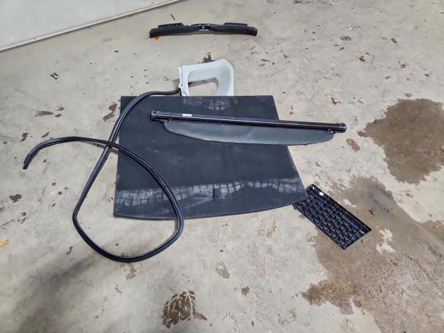 Toyota RAV4 Xle Image 12