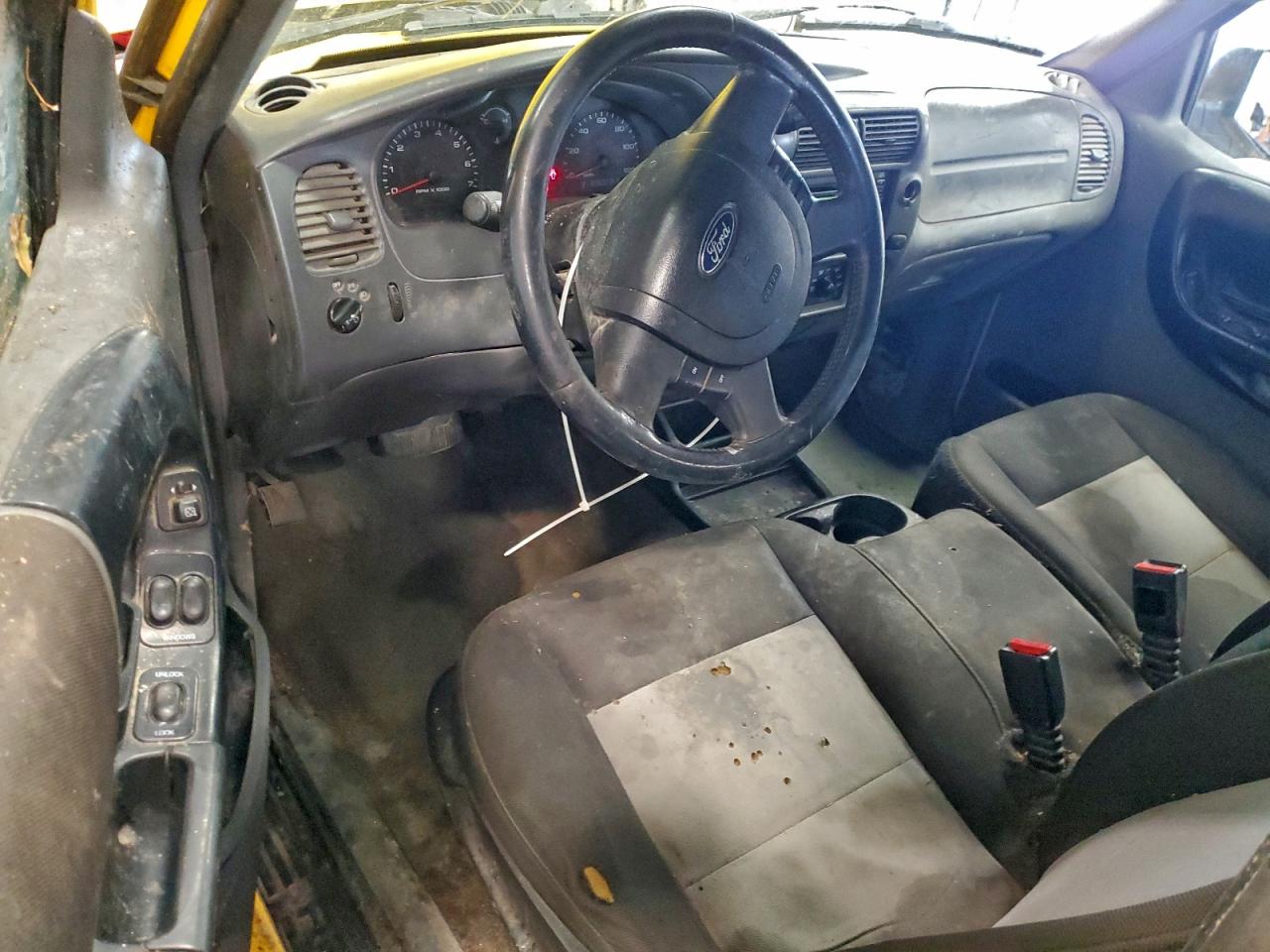 Ford Ranger Super Cab Image 5