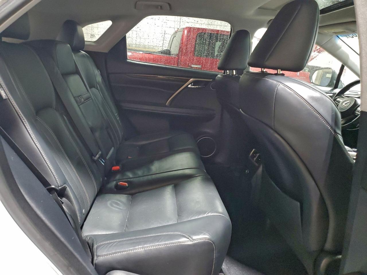 Lexus RX 350 Base Image 9