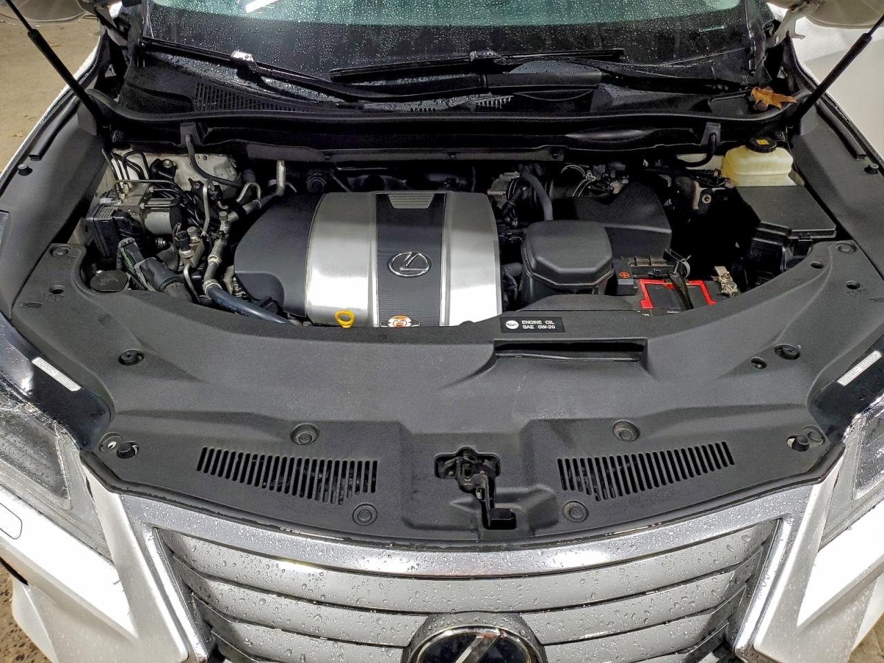 Lexus RX 350 Base Image 12