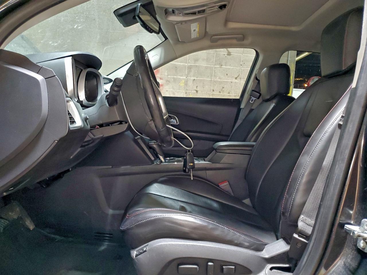 Chevrolet Equinox Premier Image 5