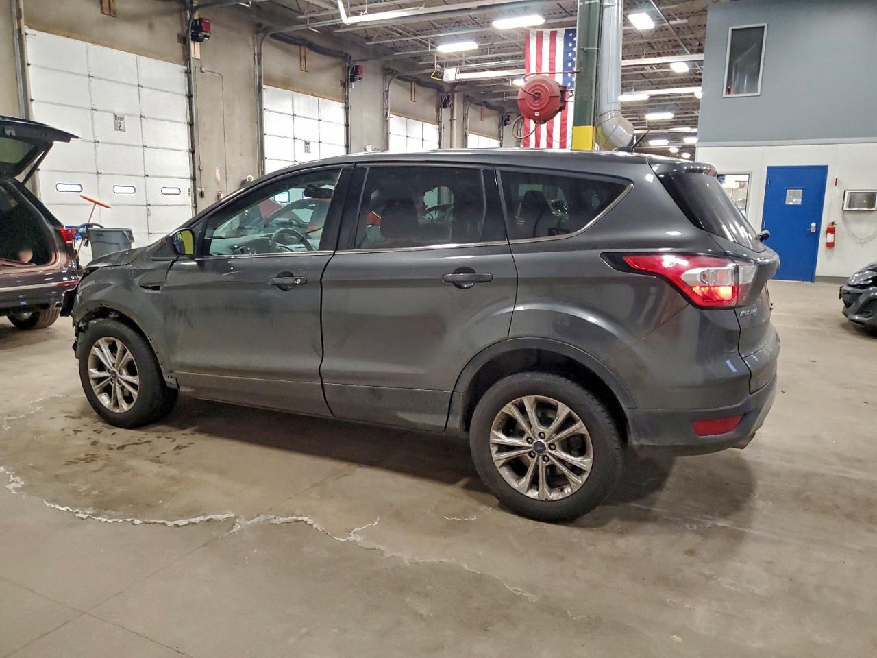 Ford Escape Se Image 12