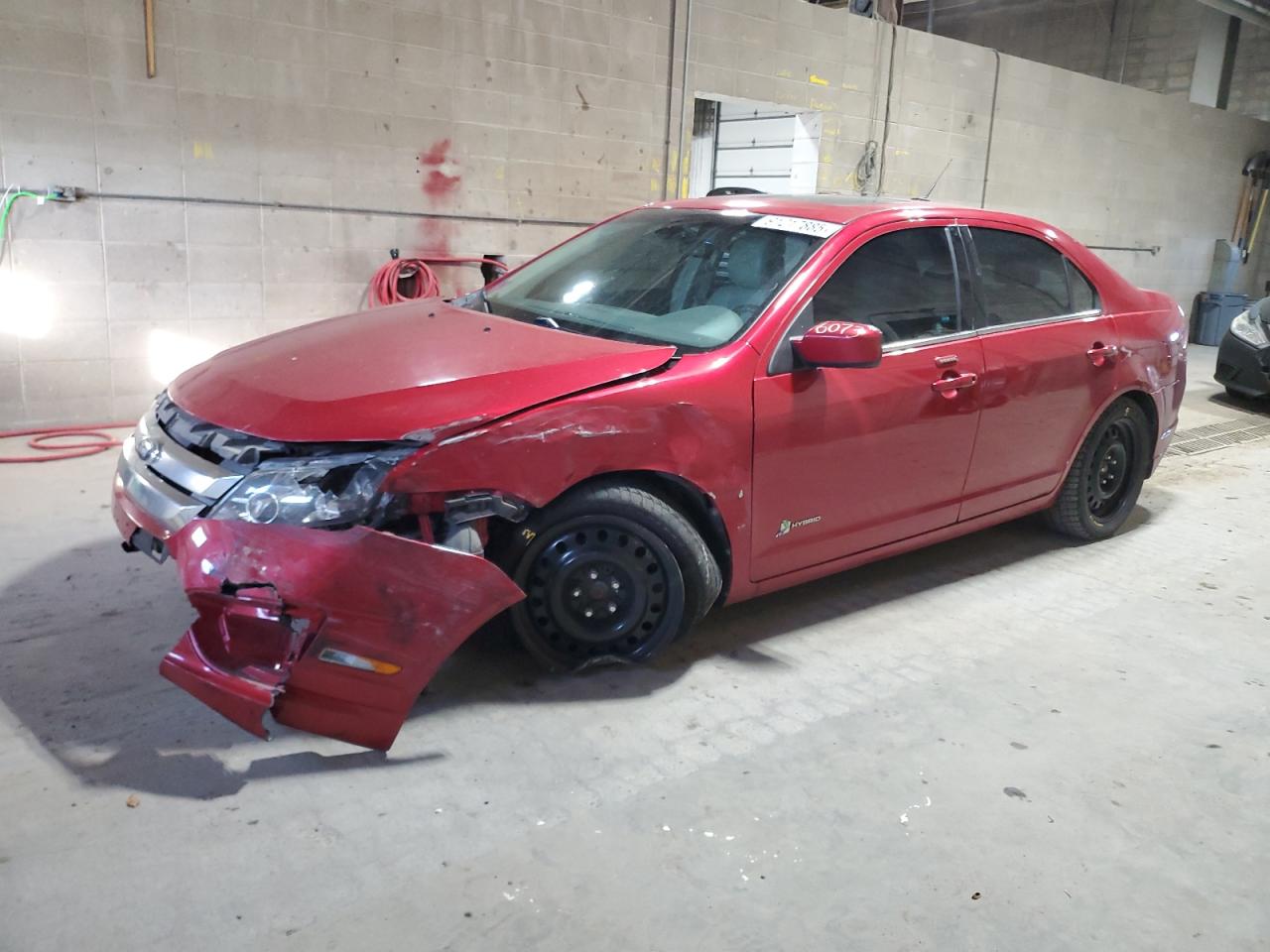 Ford Fusion Hybrid Image 1