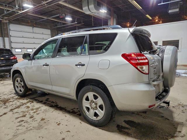 Toyota RAV4 Image 12