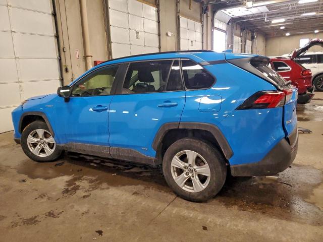 Toyota RAV4 Le Image 6