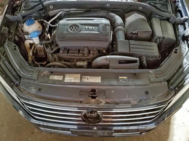 Volkswagen Passat S Image 11