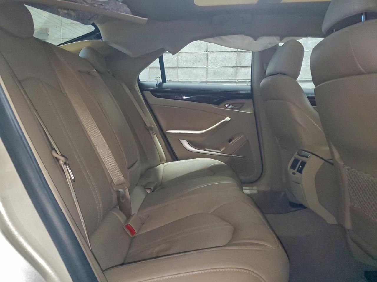 Cadillac CTS Hi Feature V6 Image 11