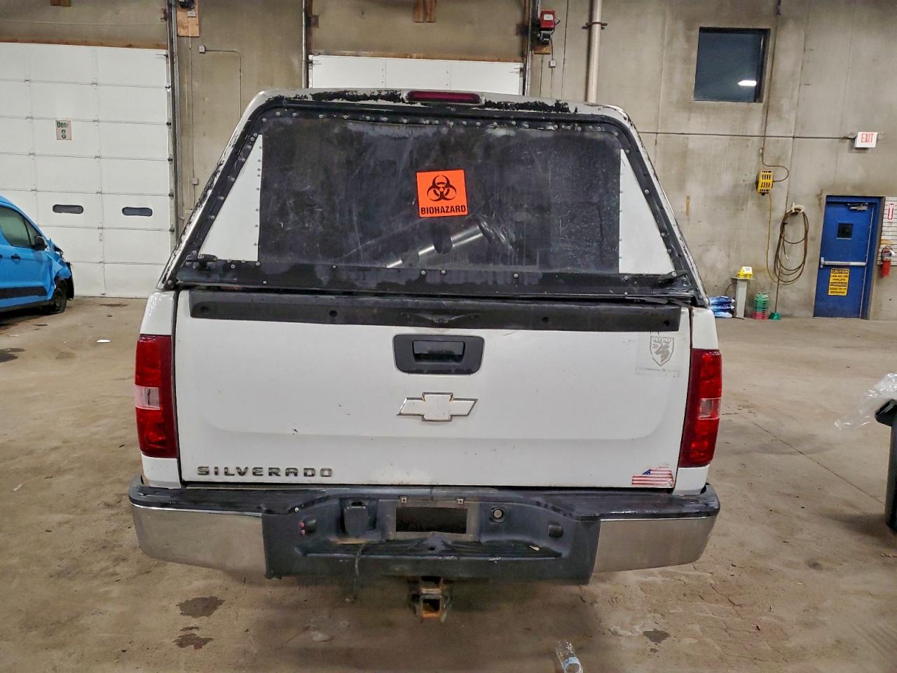 Chevrolet Silverado K1500 Image 10