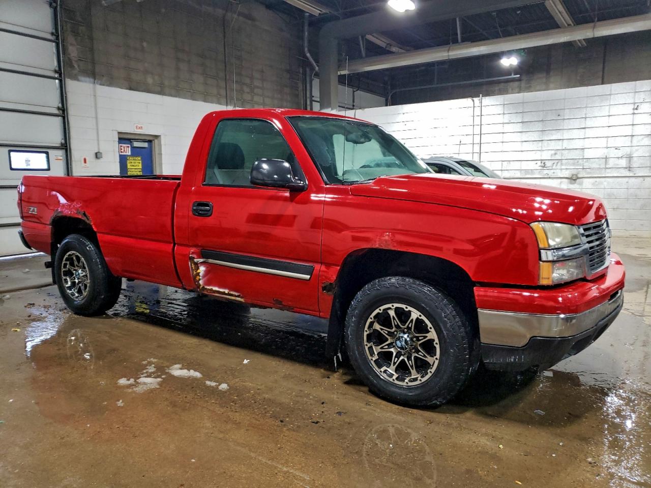 Chevrolet Silverado K1500 Image 2