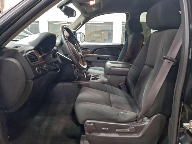 Chevrolet Avalanche Ls Image 8