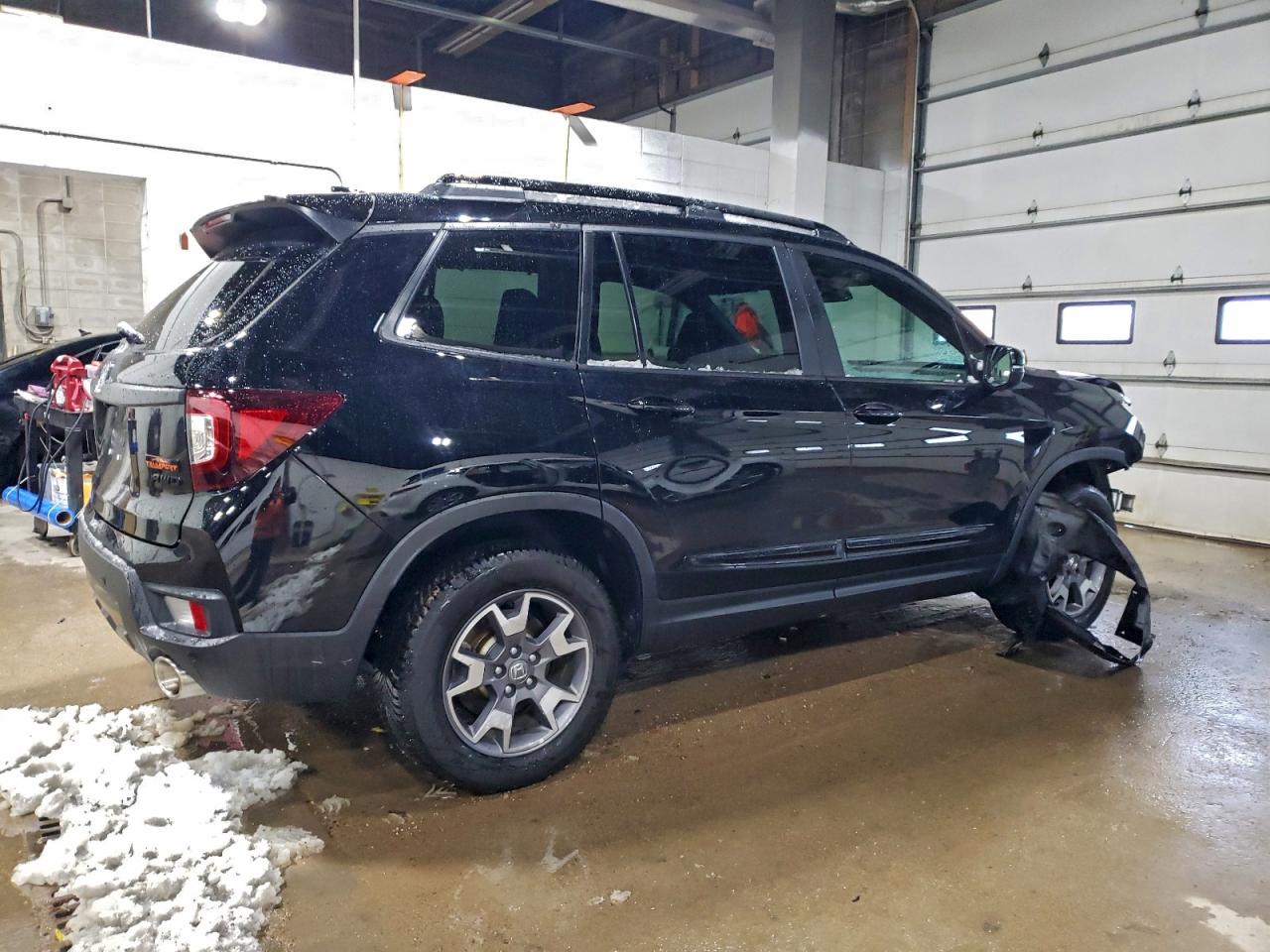 Honda Passport Trail Sport Image 6