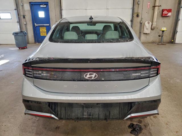 Hyundai SONATA Sel Image 5