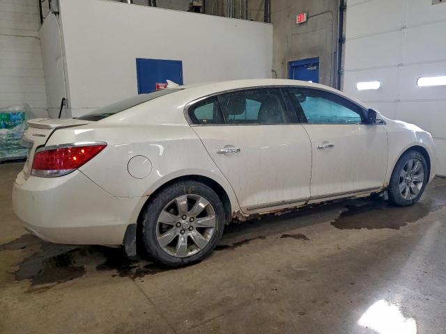 Buick LaCrosse Premium Image 2