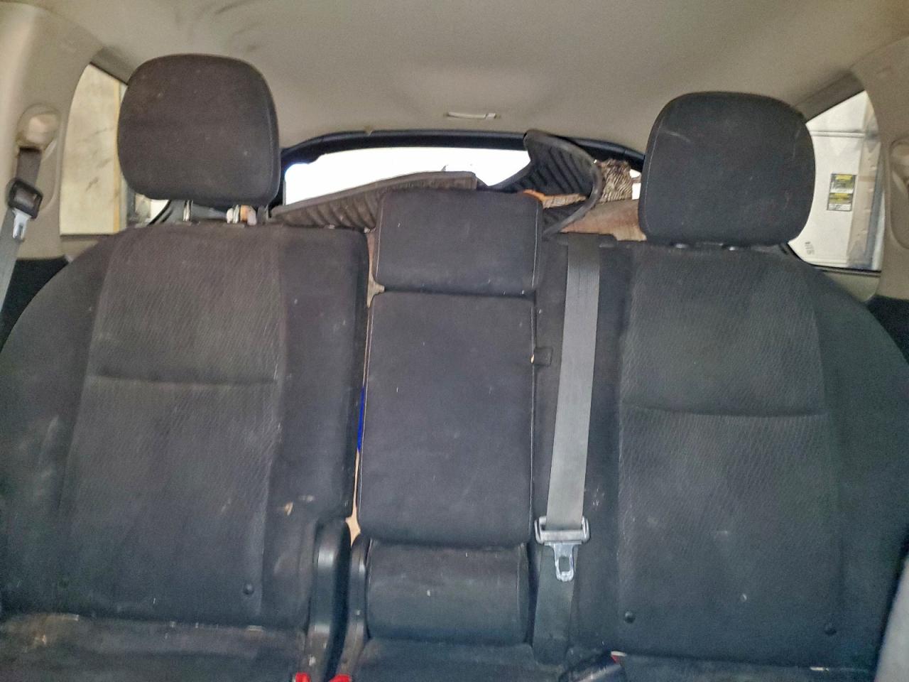 Nissan Pathfinder S Image 13