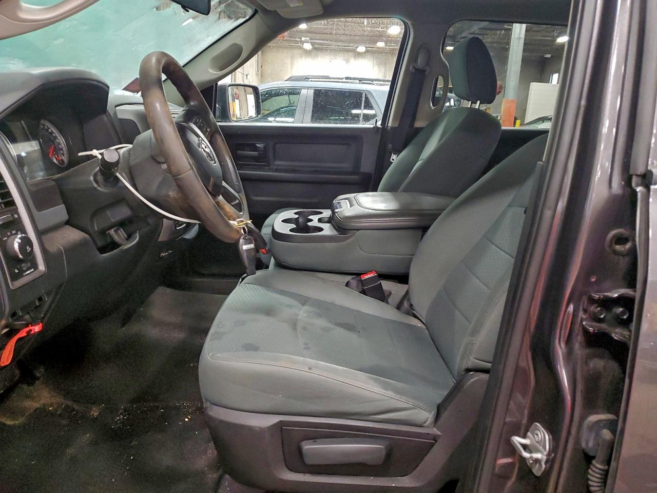 Ram 1500 St Image 11