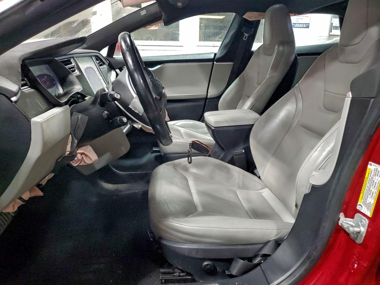 Tesla Model S P90d Image 9