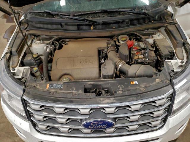 Ford Explorer Xlt Image 12