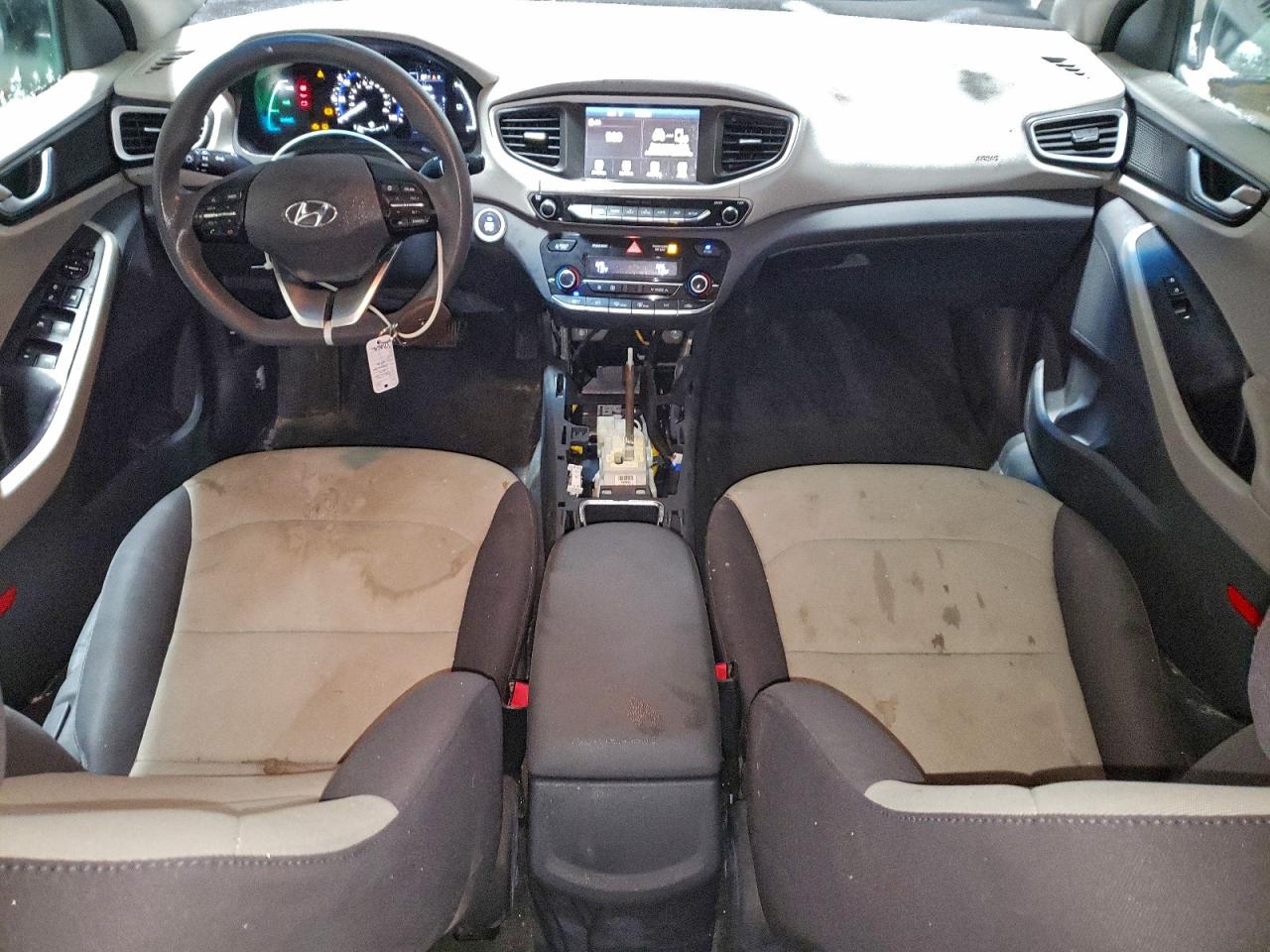 Hyundai Ioniq Blue Image 8