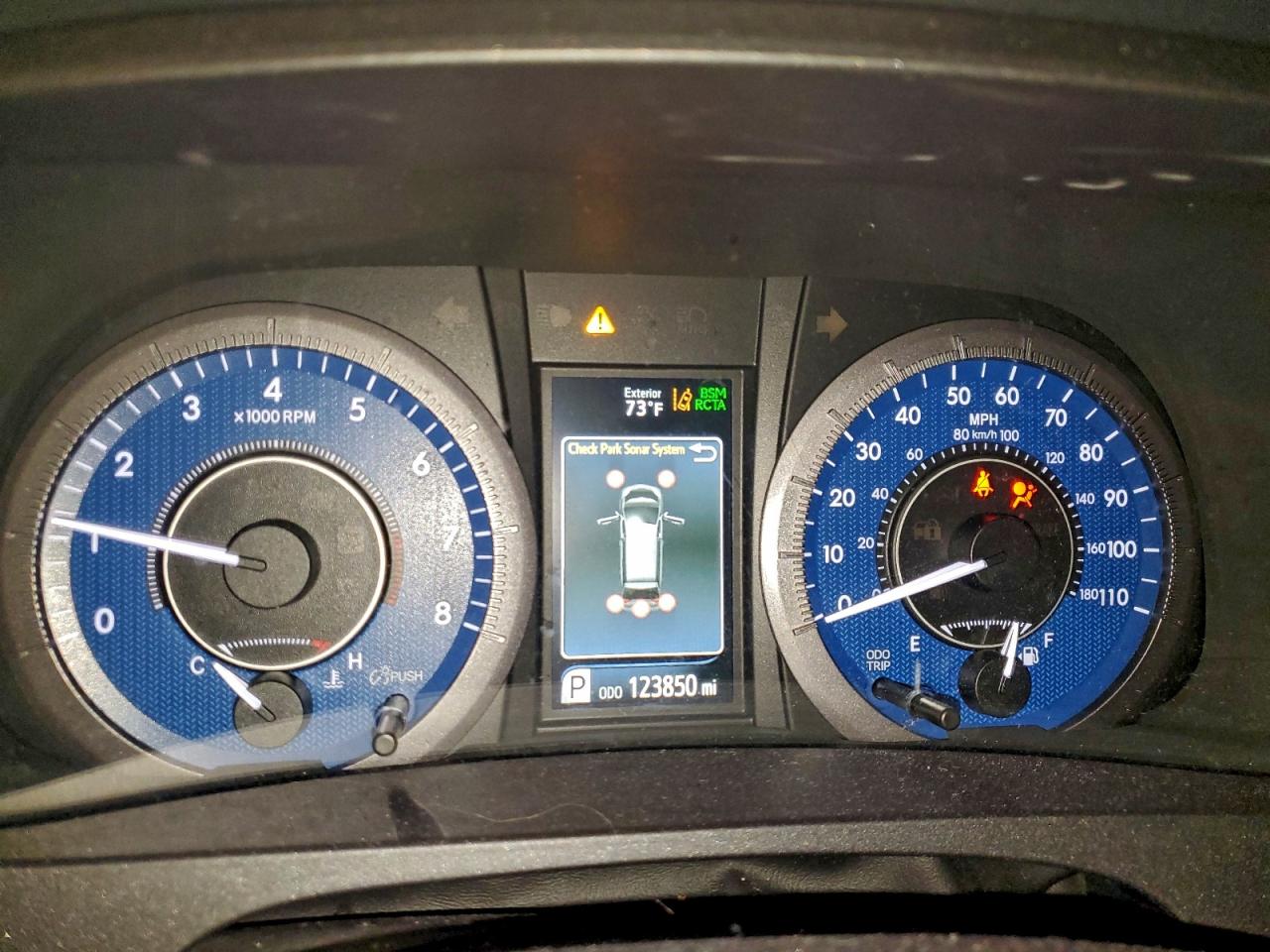 Toyota Sienna Xle Image 7