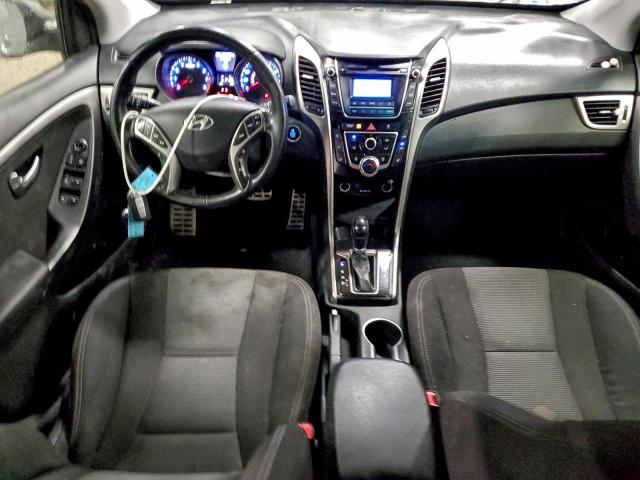 Hyundai ELANTRA Image 3