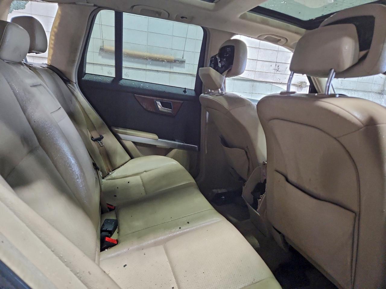 Mercedes-Benz GLK 350 4matic Image 9