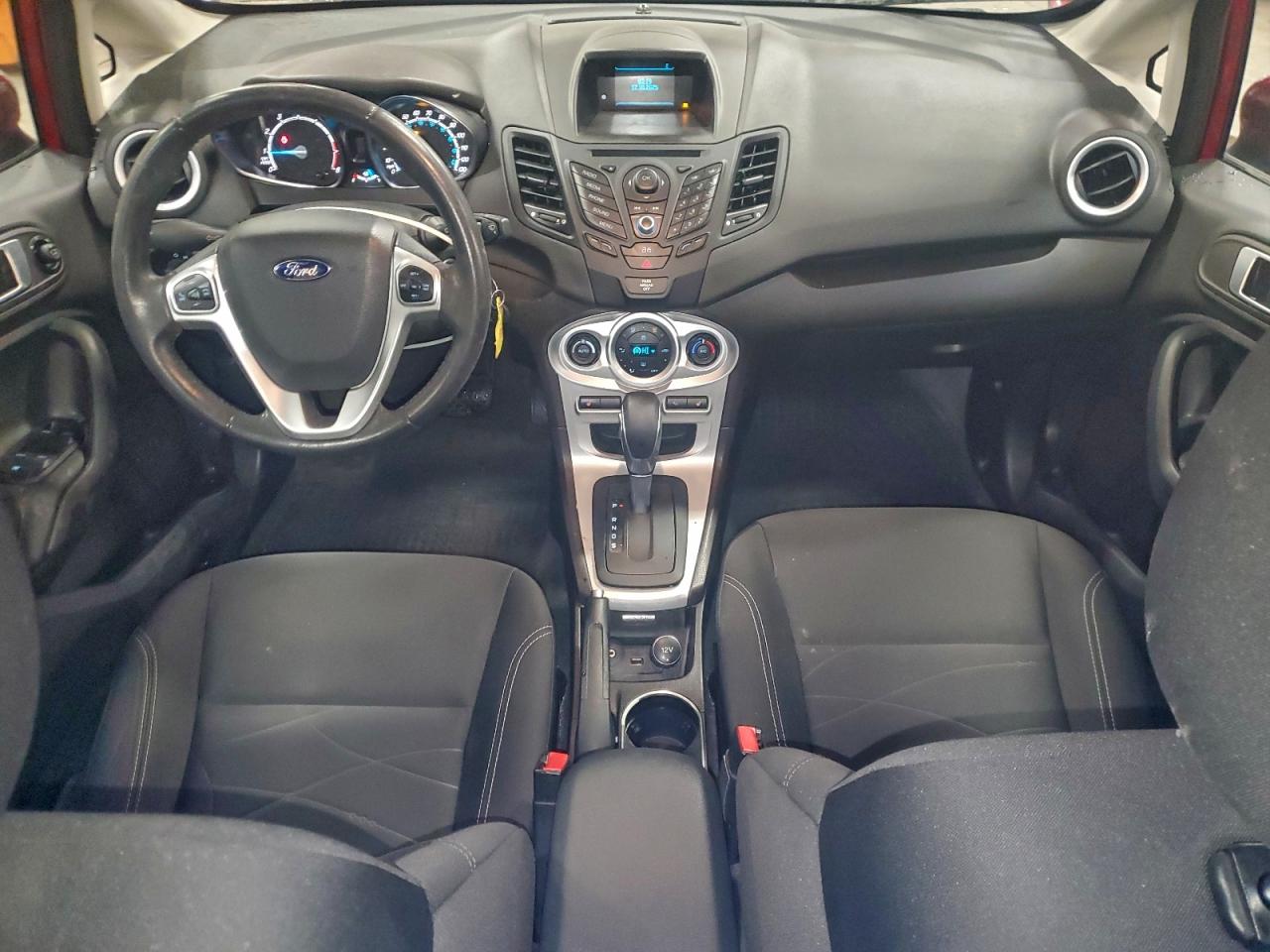 Ford Fiesta Se Image 6