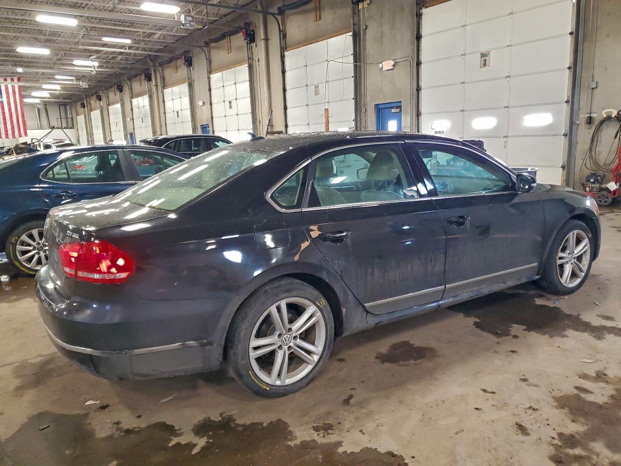 Volkswagen Passat Sel Image 4