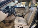 Volkswagen Passat Sel Image 8