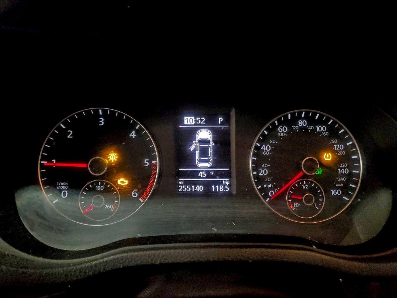 Volkswagen Passat Sel Image 9