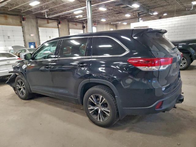 Toyota Highlander Le Image 2