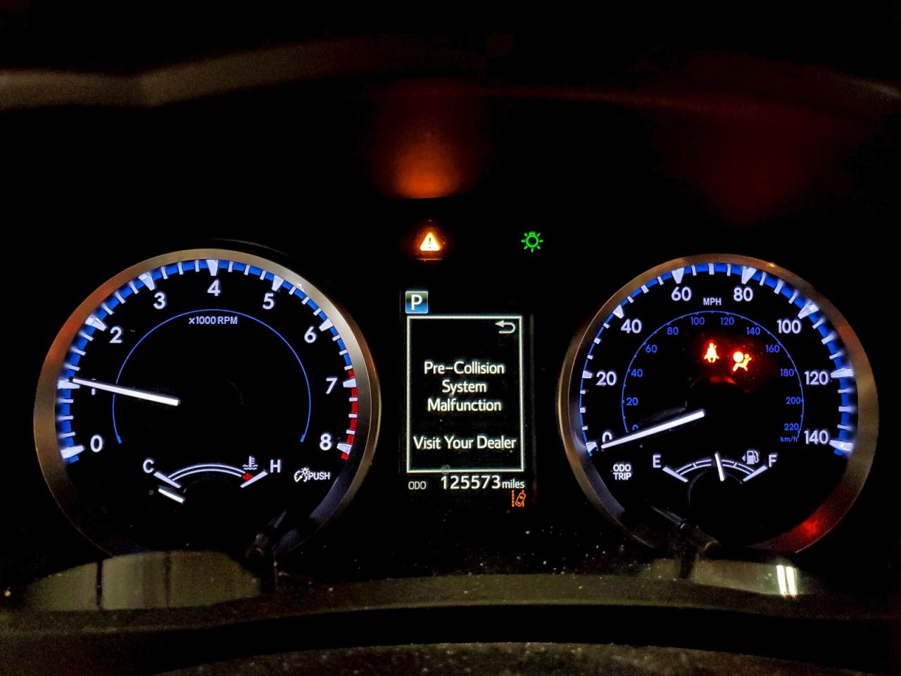 Toyota Highlander Le Image 9