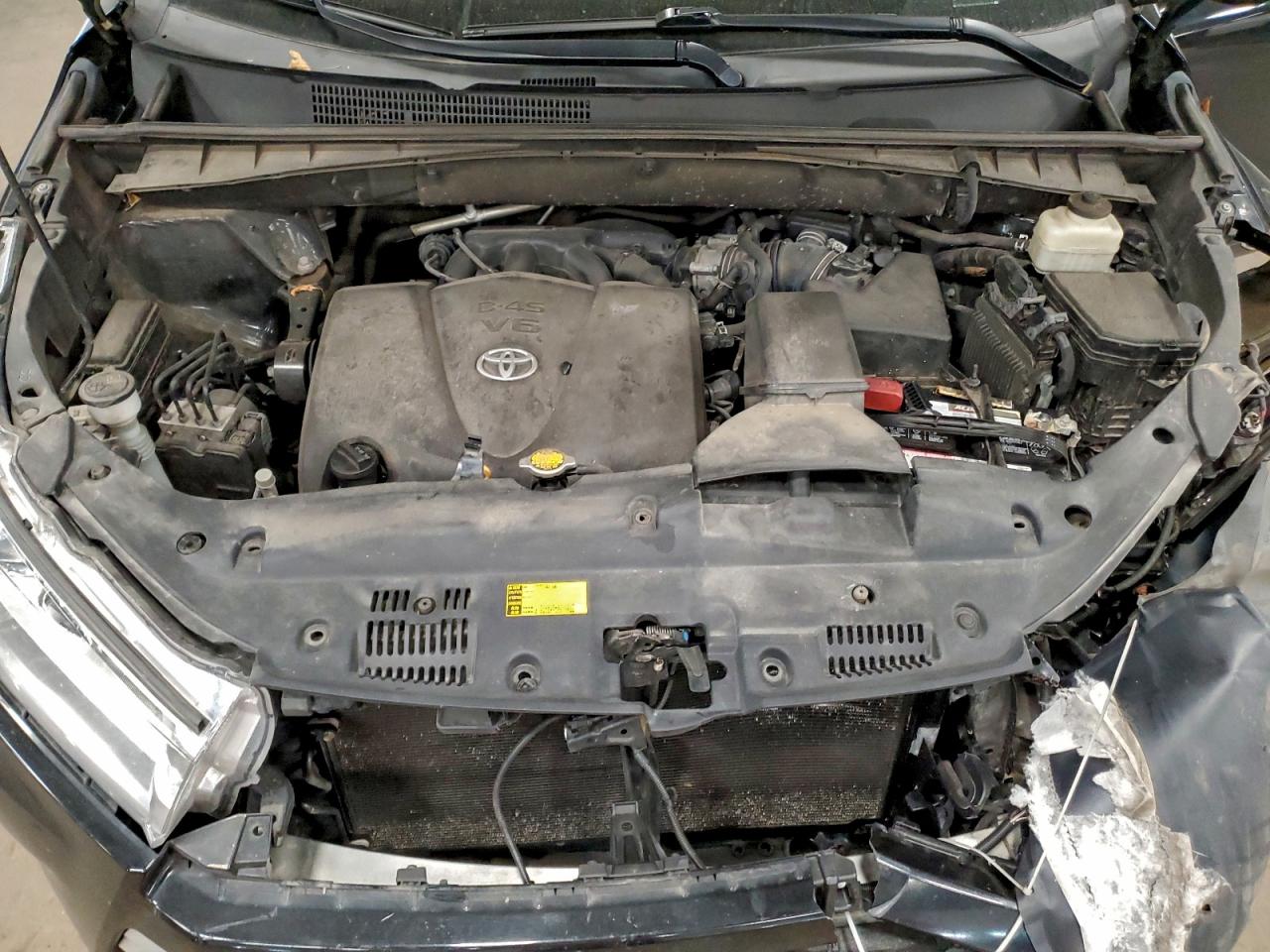 Toyota Highlander Le Image 12