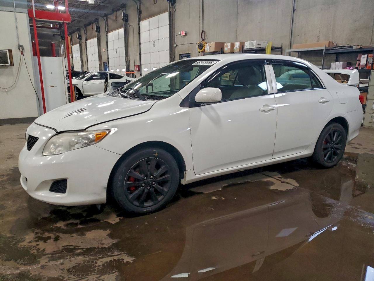 Toyota Corolla Base Image 1