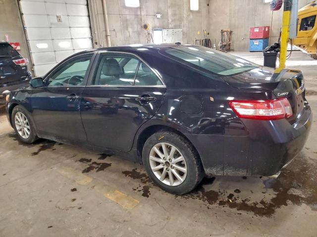 Toyota Camry Se Image 6