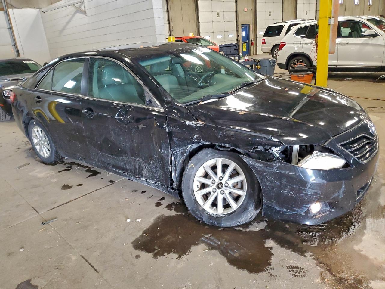 Toyota Camry Se Image 7