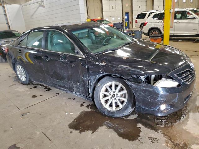 Toyota Camry Se Image 7