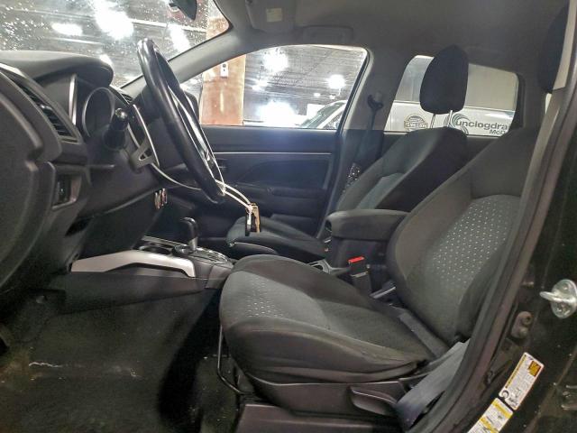 Mitsubishi Outlander Se Image 12