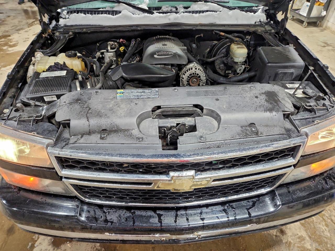 Chevrolet Silverado K1500 Classic Image 8